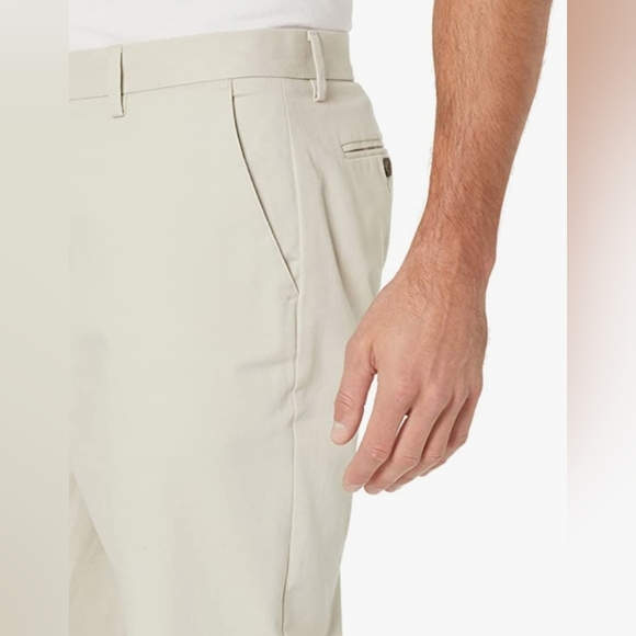 NWOT Mens Straight Fit Chino Pants - Picture 2 of 9